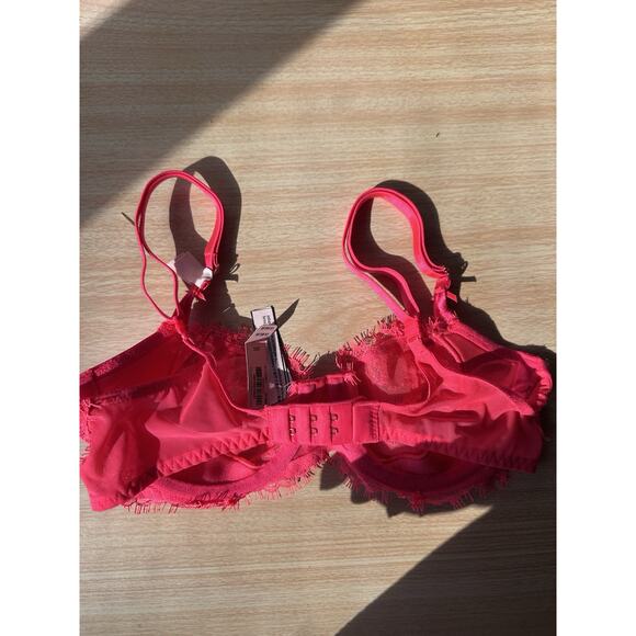 Victoria’s Secret DREAM ANGELS Wicked Unlined Lace Balconette Bra. Sz 32C - Picture 3 of 4